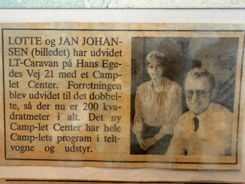 Avisudklip om Jan og Lotte Johansens udvidelse af LT Caravan til 200 kvadratmeter